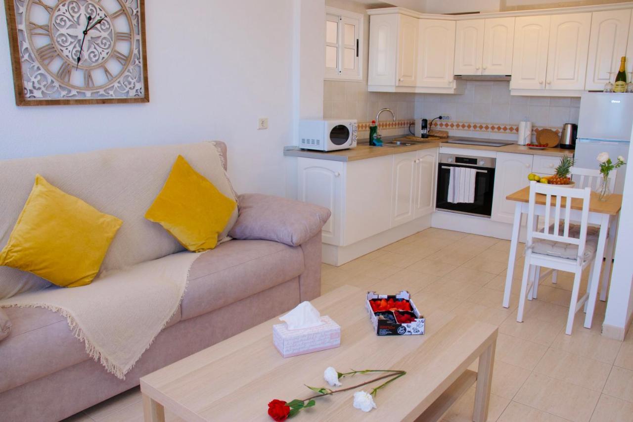 Apartment Sunset In The Heights Ocean View - Heated Pool Los Cristianos (Tenerife)